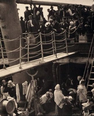  The Steerage - Pejzaż Społeczny i Uderzająca Kontrasty Światła